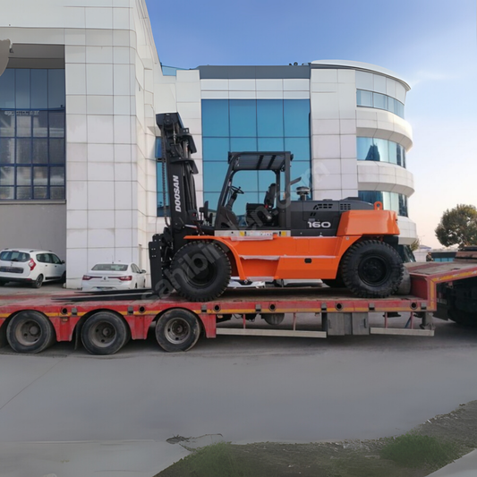 Оренда навантажувача Doosan вантажопідйомністю 16 тонн – модель 2023 року